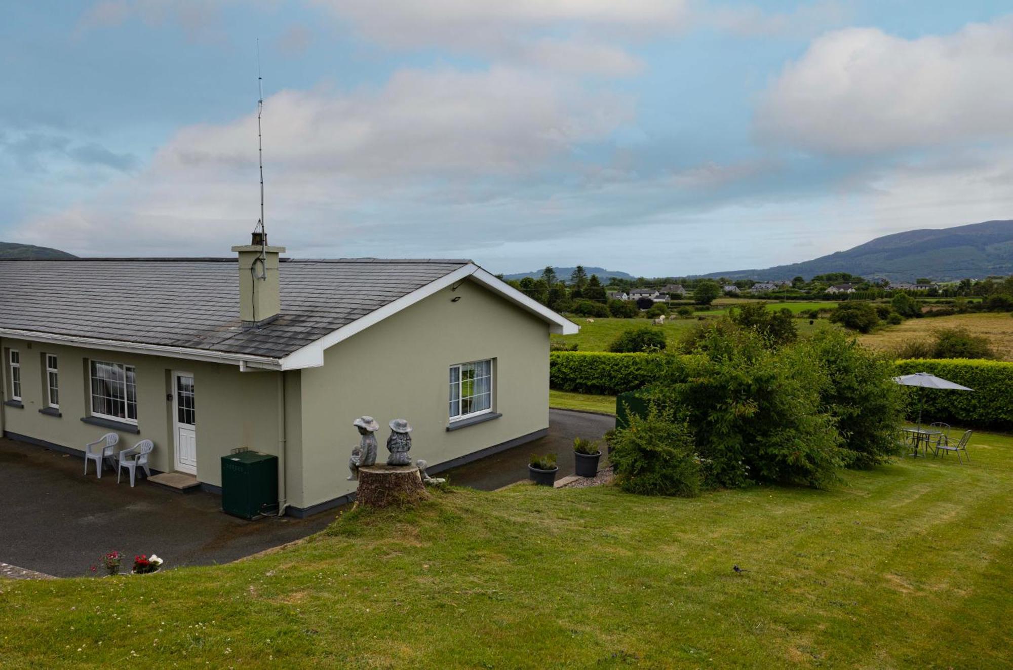Mountain Nest At The Foot Of Slieve Gullion Apartment Cloghoge Luaran gambar